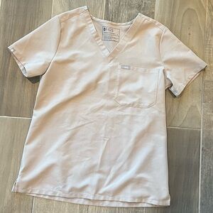 Figs Catarina Scrub Top Tan Womens Small One Pocket Short Sleeve Stretch